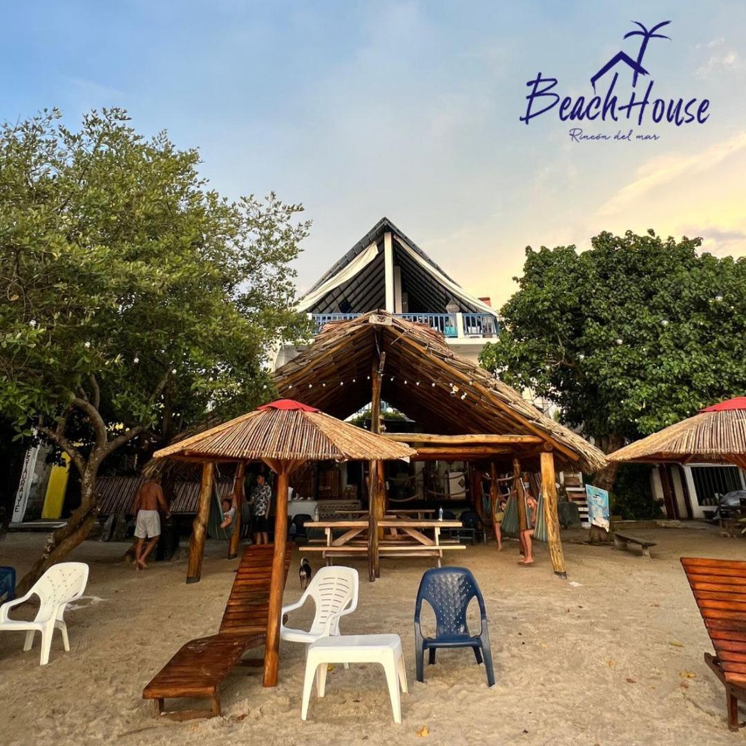 Hostel Beach House Rincón Extérieur photo