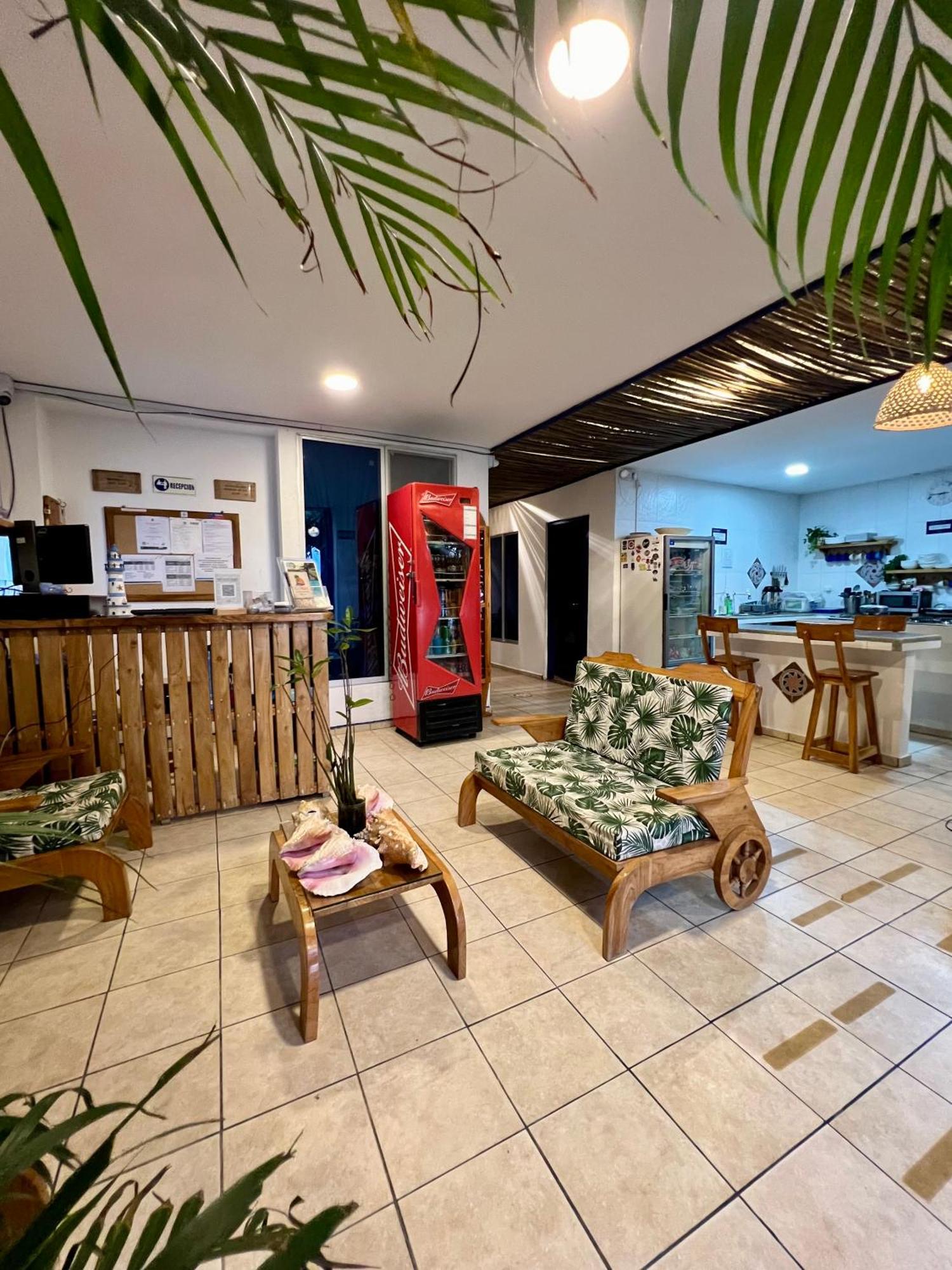 Hostel Beach House Rincón Extérieur photo