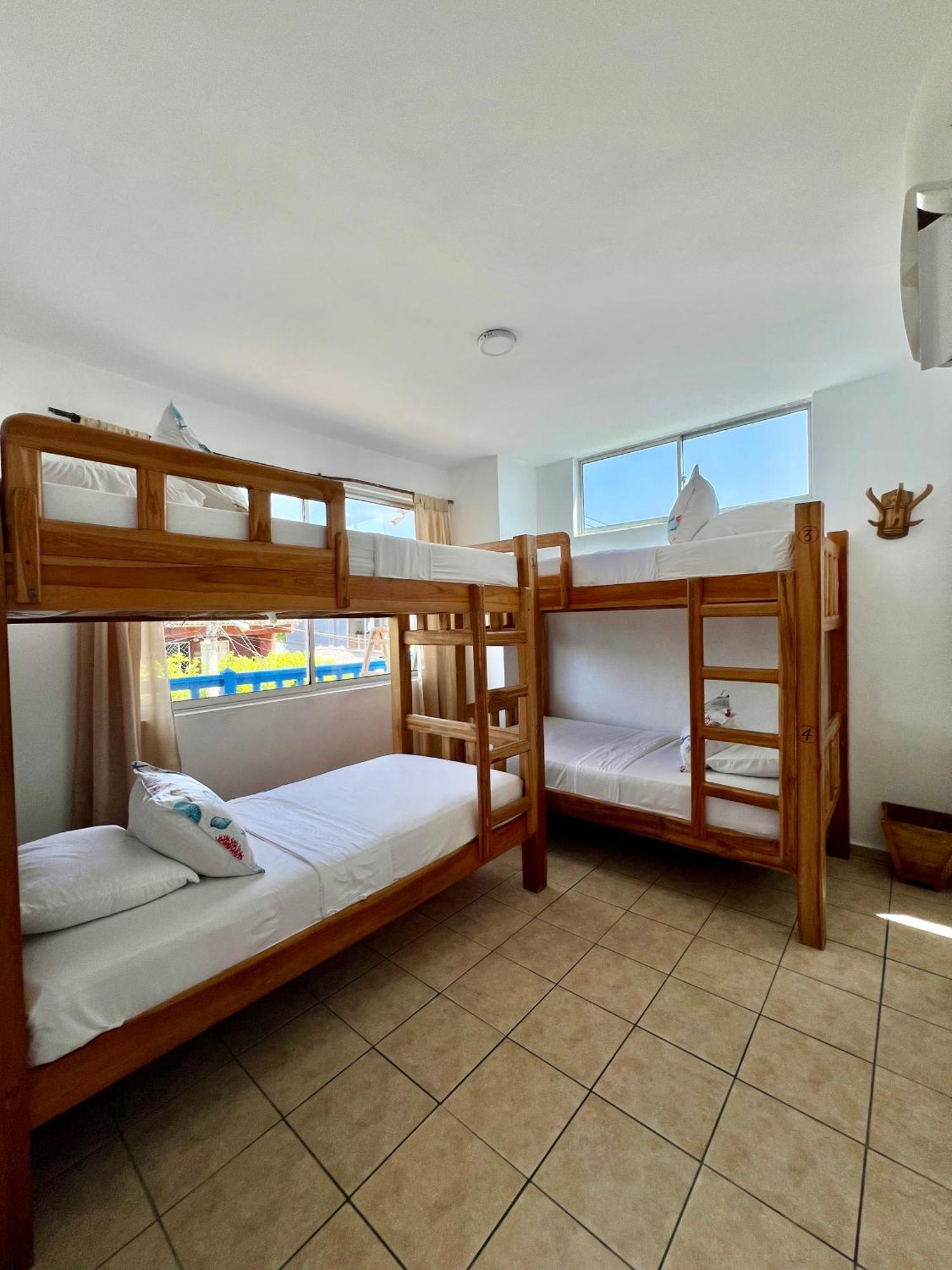 Hostel Beach House Rincón Extérieur photo