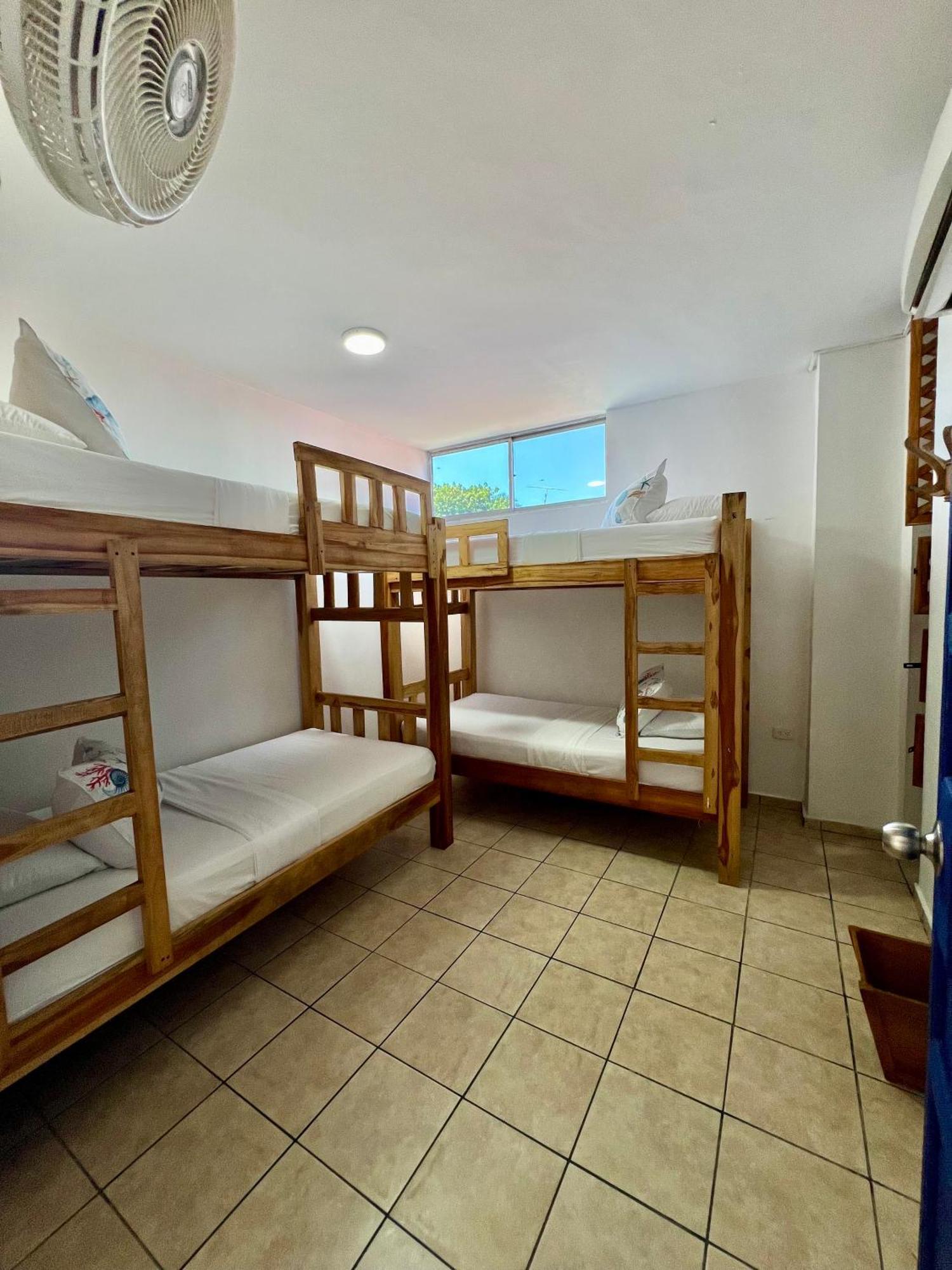 Hostel Beach House Rincón Extérieur photo